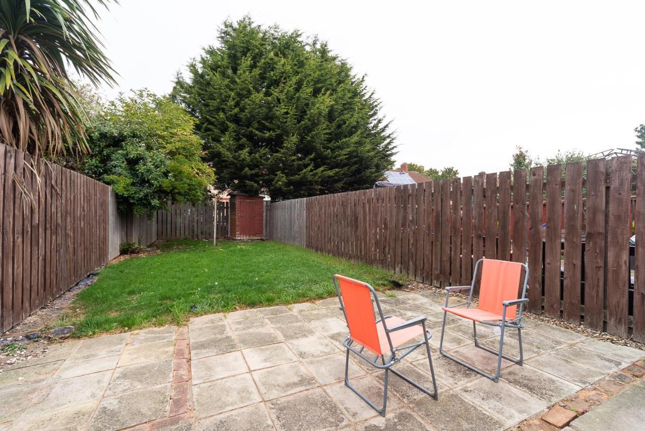 J'S Home Away From Home Fresh 2 Bedroom Garden Parking Kingston upon Hull Luaran gambar